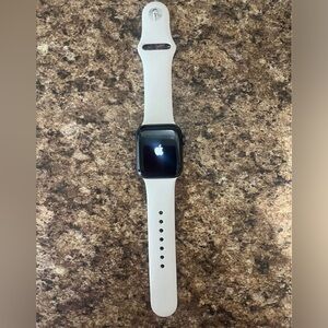 Apple watch SE with accessories